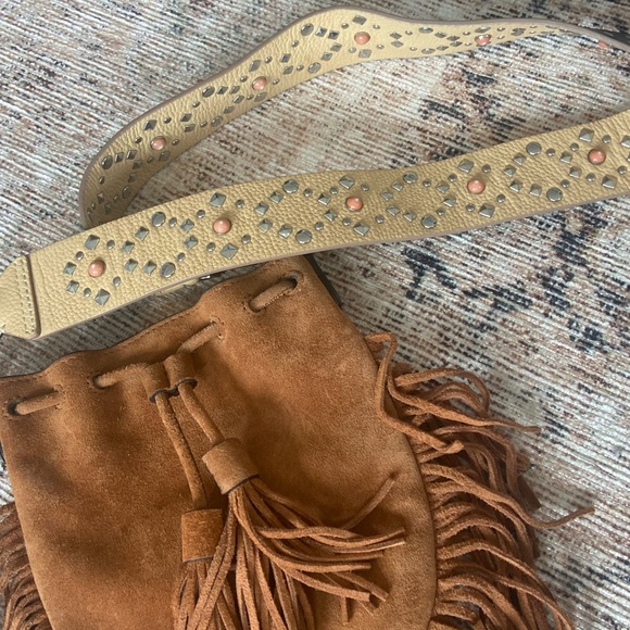 🛑SOLD Rebecca Minkoff Boho Tan Suede Fringe Crossbody Embellished Strap Handbag - Picture 3 of 13